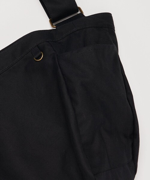 FREAK'S STORE（フリークスストア）の「キャンバス ニュースペーパーバッグ/ワンポイントDカン付き ビッグキャンバス ワークショルダーバッグ（ショルダーバッグ・メンズ・ホワイト/ブラック/ベージュ/オリーブ/ナチュラル・ONE SIZE）」の21枚目の写真
