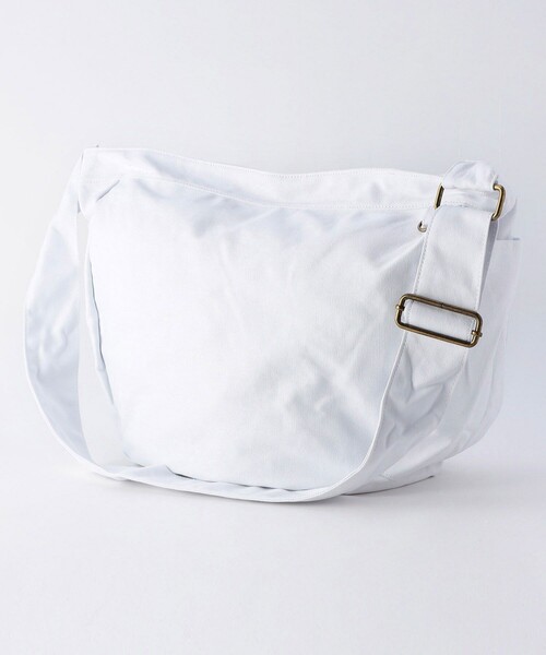 FREAK'S STORE（フリークスストア）の「キャンバス ニュースペーパーバッグ/ワンポイントDカン付き ビッグキャンバス ワークショルダーバッグ（ショルダーバッグ・メンズ・ホワイト/ブラック/ベージュ/オリーブ/ナチュラル・ONE SIZE）」の17枚目の写真