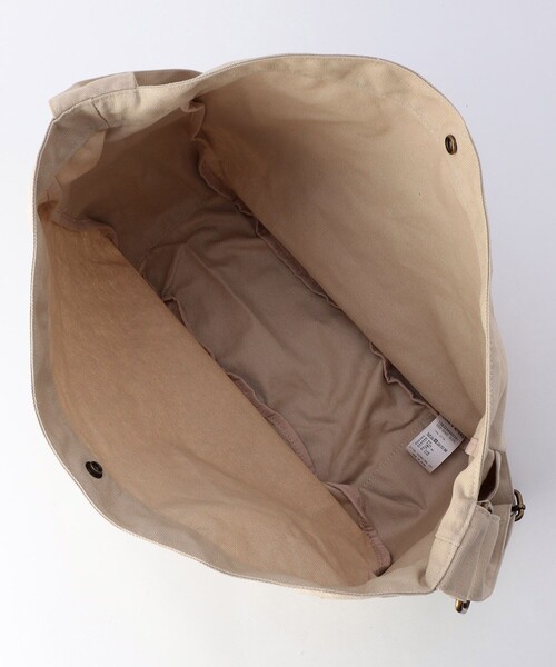 FREAK'S STORE（フリークスストア）の「キャンバス ニュースペーパーバッグ/ワンポイントDカン付き ビッグキャンバス ワークショルダーバッグ（ショルダーバッグ・メンズ・ホワイト/ブラック/ベージュ/オリーブ/ナチュラル・ONE SIZE）」の6枚目の写真