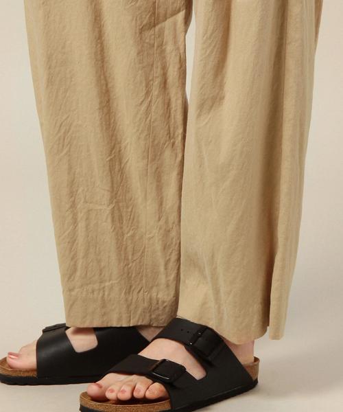 BEAUTY&YOUTH UNITED ARROWS（ビューティーアンドユースユナイテッドアローズ）の「BY リネンレーヨンタックワイドパンツ◆（その他パンツ・レディース・ブラック/ベージュ・SMALL/MEDIUM）」の4枚目の写真