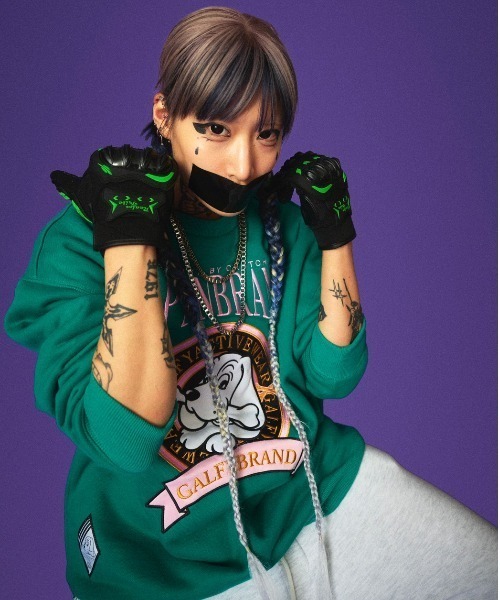 ストリートファッション GALFY ガルフィー わんわんキングダム スウェットシャツ オーバーサイズ 長袖トップス トレーナー