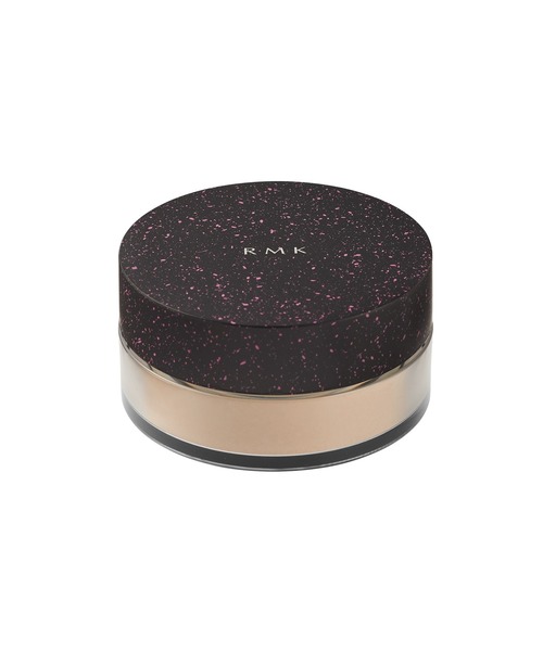 RMK（アールエムケー）の「RMK エアリータッチ フィニッシングパウダー（数量限定色）（フェイスパウダー・レディース・EX-03・FREE）」の2枚目の写真