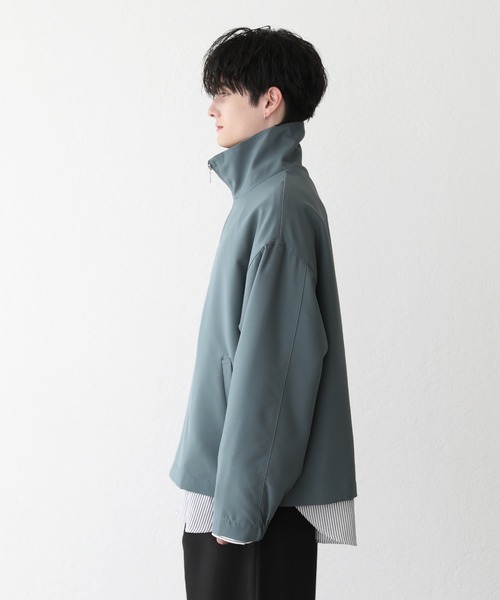 ASTRONOMY(アストロノミー)の「Buyer's Select/ポリツイルハイネックショートブルゾン(ブルゾン・メンズ・ブルー/オフホワイト/ブラック/チャコール・XL/M/L)」の20枚目の写真