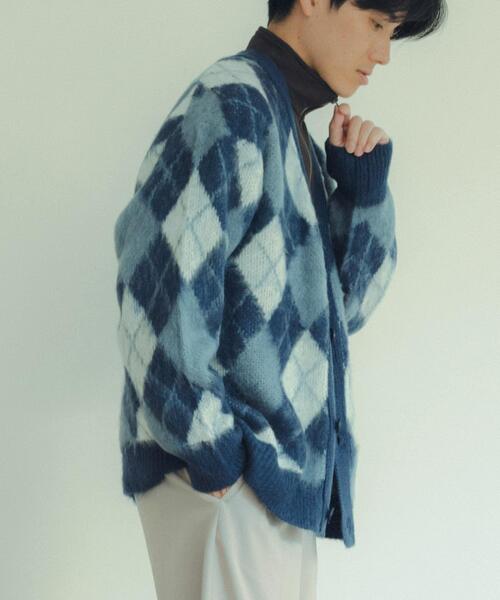 ITEMS URBANRESEARCH（アイテムズ アーバンリサーチ）の「アーガイルモヘア オーバーサイズニットカーディガン（ニット/セーター・メンズ・ブラウン/ネイビー/グレー・MEDIUM/LARGE）」の14枚目の写真