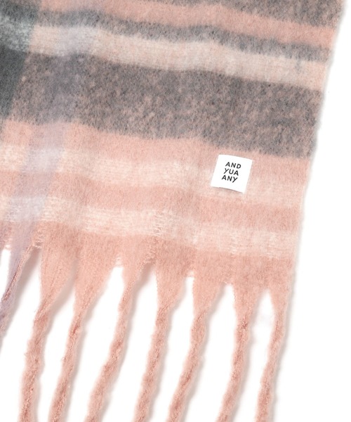 GLOBAL WORK（グローバルワーク）の「BIGチェックマフラー/AND YUA ANY/975785（マフラー・キッズ・ベージュ/ピンク/ブラウン・ONE SIZE）」の16枚目の写真