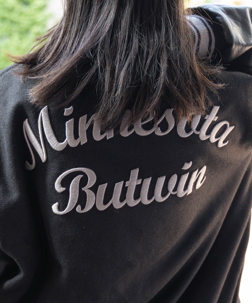 BUTWIN(バトウィン)の「∴【 BUTWIN / バトウィン 】 ウール × レザー スタジャン WOOL/LEATHER JACKET(ブルゾン・メンズ・ネイビー/ブラック・M/L)」の14枚目の写真