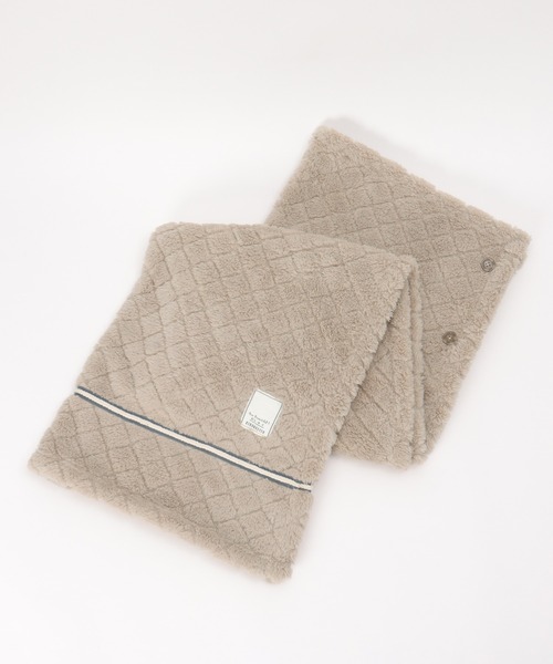 LBC（エルビーシー）の「キルンケットブランケット M（ブランケット・レディース・グレー/ダークグレー/オフホワイト/レッド・FREE）」の5枚目の写真