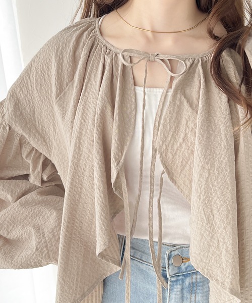 classicalelf（クラシカルエルフ）の「サッカー素材でトレンド感。綿100％前後2wayショート丈リボンカーディガンブラウス（シャツ/ブラウス・レディース・モカ/オフホワイト/ブラック・X-LARGE/SMALL/MEDIUM/LARGE）」の8枚目の写真