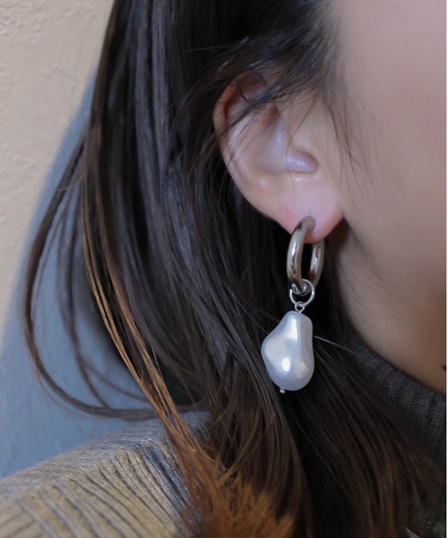 ebine(エビネ)の「金属アレルギー対応/Baroque Pearl Pierce/サージカルステンレスピアス(ピアス(両耳用)・レディース・シルバー/ゴールド・FREE)」の6枚目の写真