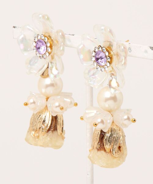 tone(トーン)の「【Mermaid Pink】オーロラカラービジュードライフラワーピアス【推し活】(MA)(ピアス(両耳用)・レディース・イエロー/ピンク/パープル/ブラック/レッド/グリーン/オレンジ/ホワイト/ブルー・FREE)」の5枚目の写真