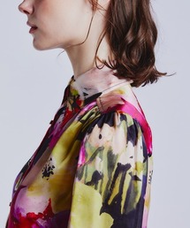 24SS✨新品　ダブルスタンダードクロージング　フラワーサテンプリントブラウス DOUBLE STANDARD CLOTHING】サテンフラワープリントブラウス - Carry