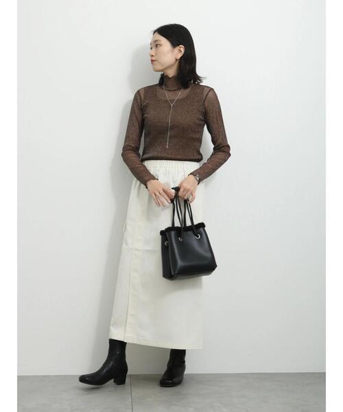 Samansa Mos2 blue（サマンサモスモスブルー）の「◎シアーラメプルオーバー（Tシャツ/カットソー・レディース・キナリ/ブラウン/ブラック・F）」の13枚目の写真