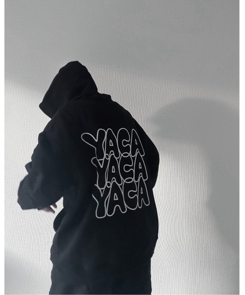 YACA(ヤーカ)の「yaca logo print hoodie/ヤーカロゴプリントフーディ(スウェット・レディース・ブラック/グレー/アッシュグレー・FREE)」の1枚目の写真