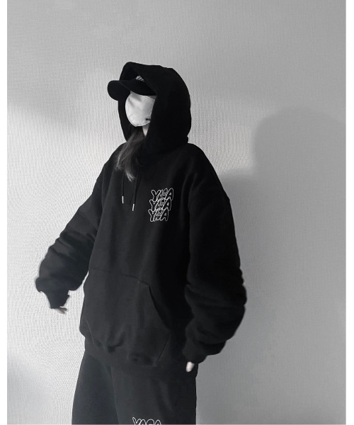 YACA(ヤーカ)の「yaca logo print hoodie/ヤーカロゴプリントフーディ(スウェット・レディース・ブラック/グレー/アッシュグレー・FREE)」の15枚目の写真