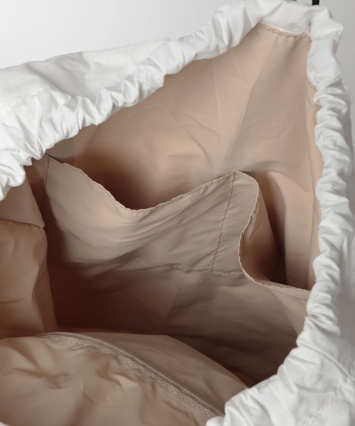 niko and...（ニコアンド）の「オリジナルWポケットナップサック（バックパック/リュック・レディース・ブラック/アイボリー/ブルー・0）」の13枚目の写真