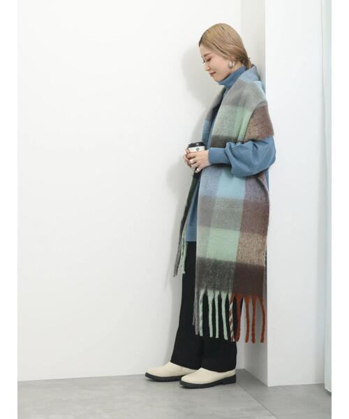 Samansa Mos2 blue（サマンサモスモスブルー）の「◎アシンメトリータートルニット（ニット/セーター・レディース・ブラック/ブルー/グレー・F）」の20枚目の写真