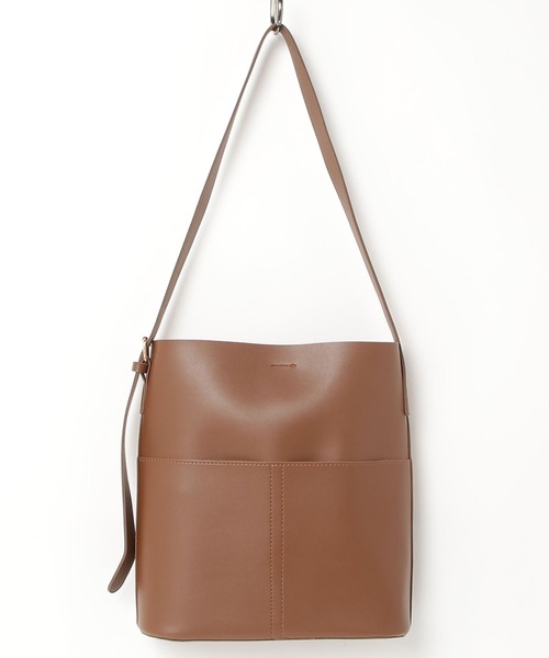 E&C closet…（イーアンドシークローゼット）の「フェイクレザートートバッグ(ポーチ付き)（ショルダーバッグ・レディース・グレイッシュベージュ/ブラック/ブラウン/ダークブラウン/ベージュ・FREE）」の19枚目の写真