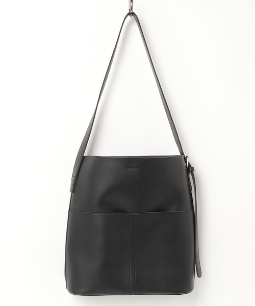 E&C closet…（イーアンドシークローゼット）の「フェイクレザートートバッグ(ポーチ付き)（ショルダーバッグ・レディース・グレイッシュベージュ/ブラック/ブラウン/ダークブラウン/ベージュ・FREE）」の15枚目の写真