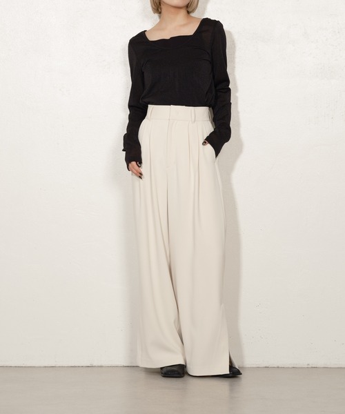 Lui's(ルイス)の「ハイウエストサイドベンツスリットワイドパンツ(その他パンツ・レディース・オフホワイト/ブラック・FREE)」の11枚目の写真