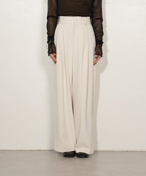 Lui's(ルイス)の「ハイウエストサイドベンツスリットワイドパンツ(その他パンツ・レディース・オフホワイト/ブラック・FREE)」の14枚目の写真