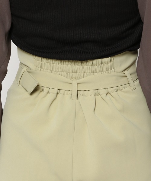 mysty woman(ミスティウーマン)の「バックルベルトストレートパンツ 104446(その他パンツ・レディース・イエロー系その他/ブラック/アイボリー・FREE)」の11枚目の写真