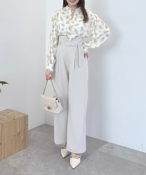 mysty woman(ミスティウーマン)の「バックルベルトストレートパンツ 104446(その他パンツ・レディース・イエロー系その他/ブラック/アイボリー・FREE)」の21枚目の写真