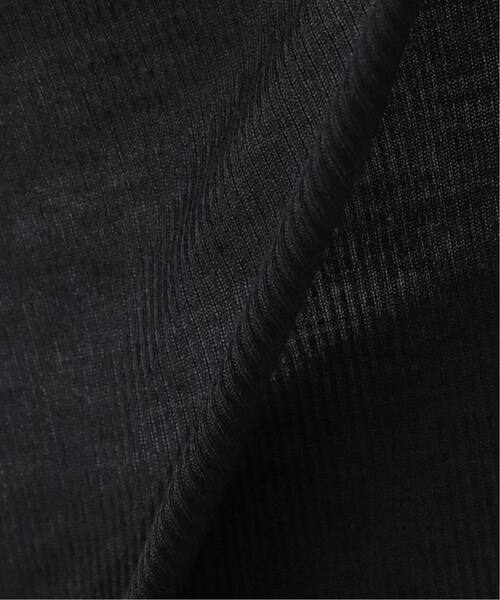 VERMEIL par iena(ヴェルメイユパーイエナ)の「ソフトベールコットンタートルプルオーバー(Tシャツ/カットソー・レディース・ブラック/アイボリー・FREE)」の9枚目の写真