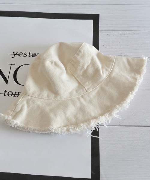 SUNNYDAY UV フリンジバケットハット BLACK／OFF WHITE：PRODUCT