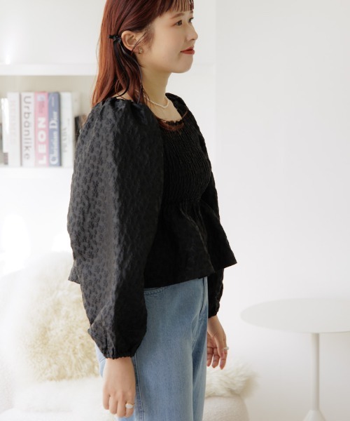 最終お値下げ♡flower フラワーシャーリングブラウス♡ 最終お値下げ♡flower フラワーシャーリングブラウス♡ - メルカリ