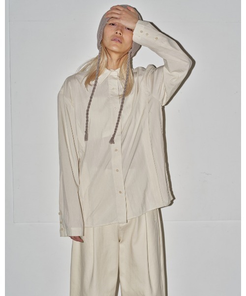 TODAYFUL（トゥデイフル）の「Ear Flap Beanie（キャップ・レディース・チャコールグレー/グレイッシュベージュ・FREE）」の9枚目の写真