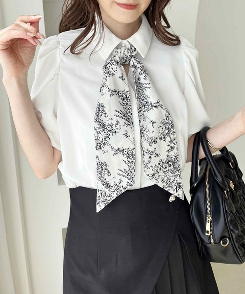 one after another NICE CLAUP（ワンアフターアナザーナイスクラップ）の「スカーフ付きブラウス【ZOZO限定商品】（シャツ/ブラウス・レディース・ホワイト系その他/ベージュ/ブラック/オフホワイト・FREE）」の16枚目の写真