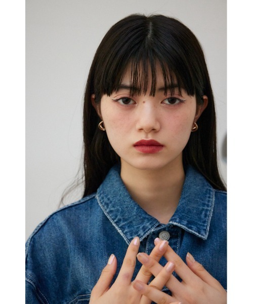 AZUL by moussy(アズールバイマウジー)の「ダルメタルXシェイプドイヤリング(ピアス(両耳用)・レディース・シルバー/ゴールド系その他・FREE)」の5枚目の写真