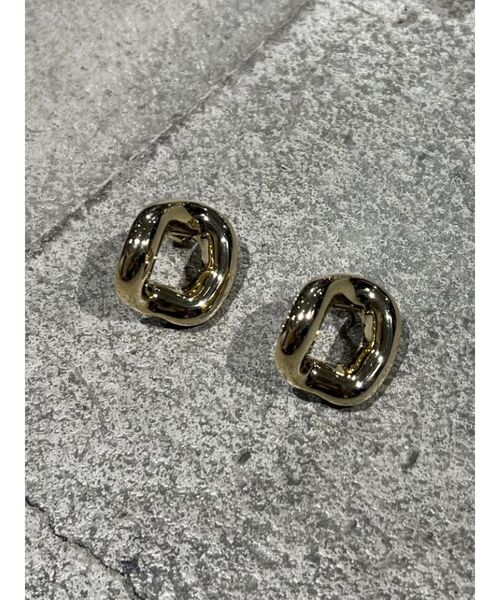 EMODA（エモダ）の「タンクボリュームピアス（ピアス（両耳用）・レディース・シルバー/ゴールド・FREE）」の2枚目の写真