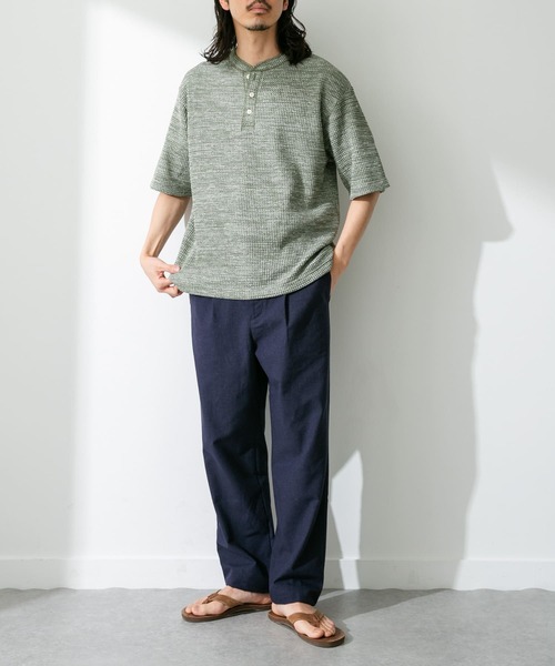 URBAN RESEARCH Sonny Label(アーバンリサーチサニーレーベル)の「ワッフルヘンリーショートスリーブTシャツ(Tシャツ/カットソー・メンズ・オフホワイト/カーキ/ネイビー・MEDIUM/LARGE)」の22枚目の写真