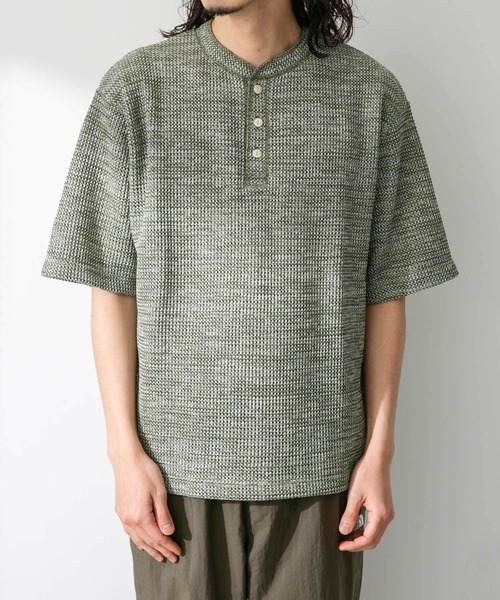 URBAN RESEARCH Sonny Label(アーバンリサーチサニーレーベル)の「ワッフルヘンリーショートスリーブTシャツ(Tシャツ/カットソー・メンズ・オフホワイト/カーキ/ネイビー・MEDIUM/LARGE)」の7枚目の写真