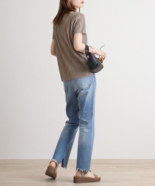 atONE(アットワン)の「atONE リップルストライプ半袖Tシャツ(Tシャツ/カットソー・レディース・グレー系その他/ブラック/チャコール/ブルー/カーキ・M/L)」の16枚目の写真