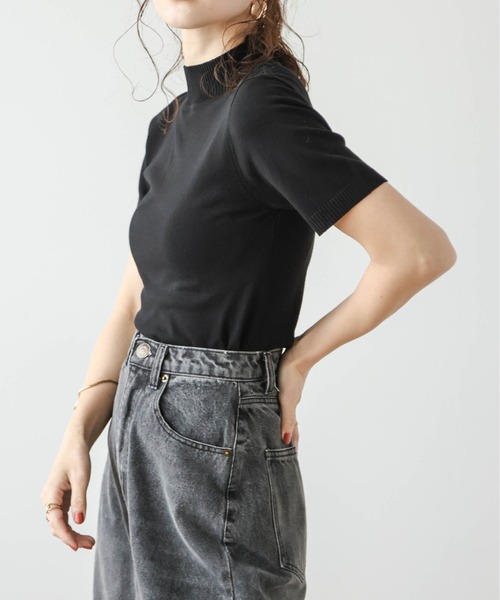 AMELY（エミリー）の「ハイネックサマーニット（ニット/セーター・レディース・ブラック/オフホワイト/レッド・フリー）」の8枚目の写真