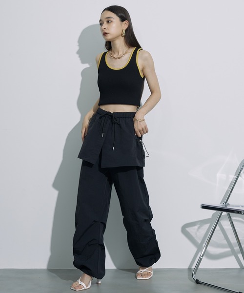 SEN TOKYO(セントーキョー)の「レイヤードデザインがお洒落。カーゴスカートパンツ(カーゴパンツ・レディース・ブラック/カーキ・M/L)」の5枚目の写真