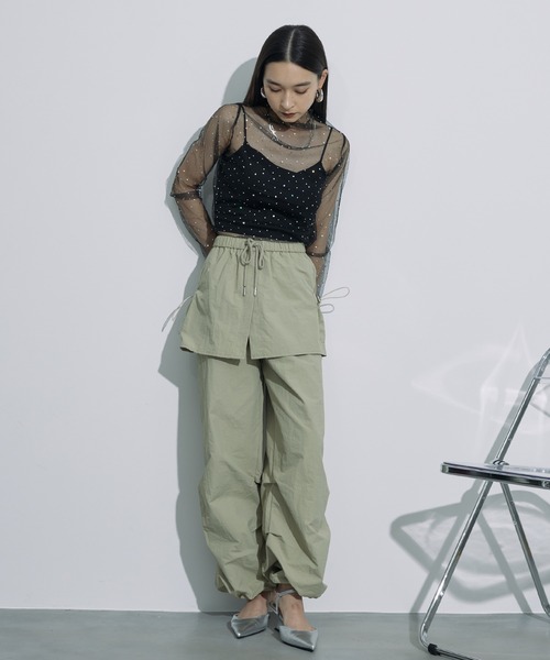SEN TOKYO(セントーキョー)の「レイヤードデザインがお洒落。カーゴスカートパンツ(カーゴパンツ・レディース・ブラック/カーキ・M/L)」の14枚目の写真