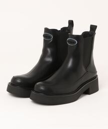 Desigual | パッチ付きの柔らかいヒールの靴(ブーツ)