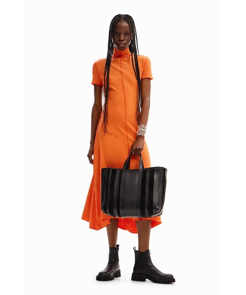 【セール】パッチ付きの柔らかいヒールの靴（ブーツ）｜Desigual（デシグアル）