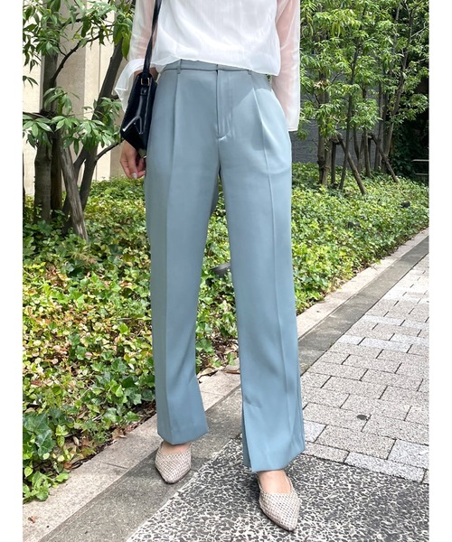 Stylevoice for xxx(スタイルヴォイスフォー)の「裾スリットスリムスラックス(スラックス・レディース・ベージュ/ブルー/ブラック・SMALL/MEDIUM)」の22枚目の写真