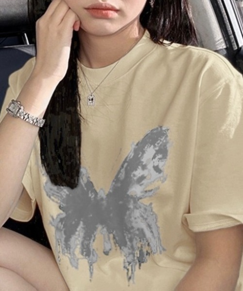 LADY LIKE(レディライク)の「バタフライプリントオーバーサイズTシャツ(Tシャツ/カットソー・レディース・ダークグレー/ブラック/ホワイト/ベージュ・M)」の14枚目の写真