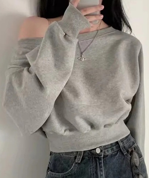 ALTROSE（アルトローズ）の「オフショル スウェット クロップド トップス（Tシャツ/カットソー・レディース・ホワイト/グレー/ブラック・FREE）」の13枚目の写真