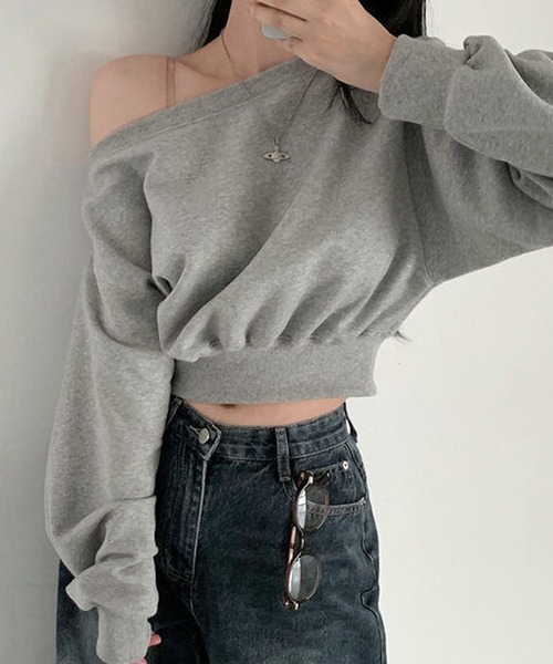 ALTROSE（アルトローズ）の「オフショル スウェット クロップド トップス（Tシャツ/カットソー・レディース・ホワイト/グレー/ブラック・FREE）」の14枚目の写真