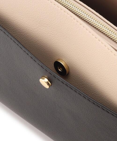 SHOO・LA・RUE(シューラルー)の「◆【軽量】3層ショルダーバッグ(ショルダーバッグ・レディース・グレー/ブラック/ベージュ系4・00)」の13枚目の写真