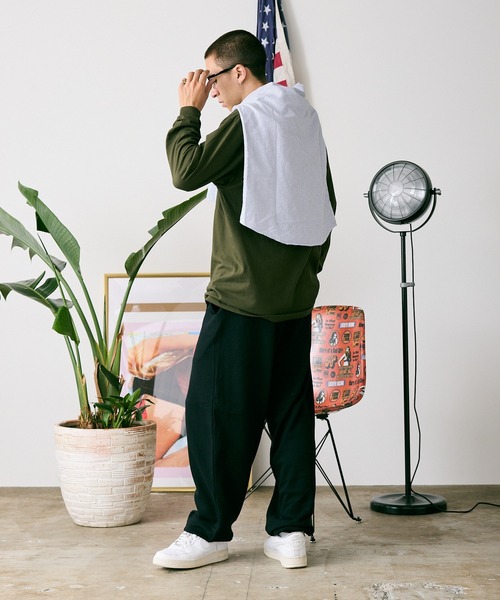 ROOPTOKYO(ループトウキョウ)の「Heavy Weight Cotton L/S T-shirt/5.6オンス ヘビーウェイト リブ付 ロンT クルーネック 無地T(Tシャツ/カットソー・メンズ・ホワイト/ダークブラウン/バーガンディー/ネイビー/杢グレー/ブラック/アーミー・S/M/L/XL)」の14枚目の写真