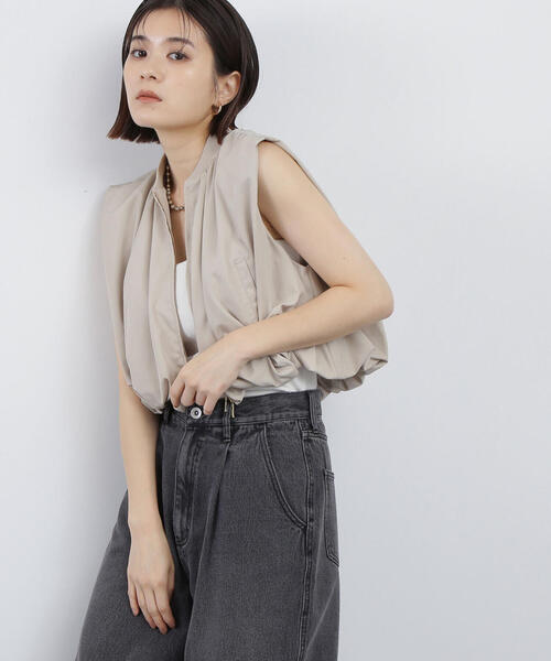 NATURAL BEAUTY BASIC（ナチュラルビューティーベーシック）の「◇ＭＡ－１コンパクトベスト（MA-1・レディース・ブラック/ベージュ・FREE）」の16枚目の写真