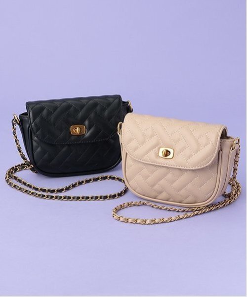 by LOVEiT(バイラビット)の「キルティングショルダーバッグ(ショルダーバッグ・キッズ・ブラック/ベージュ・FREE)」の12枚目の写真