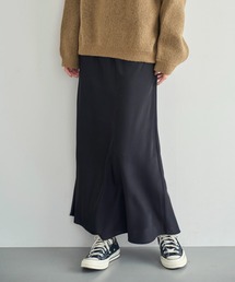 マットサテンスカート